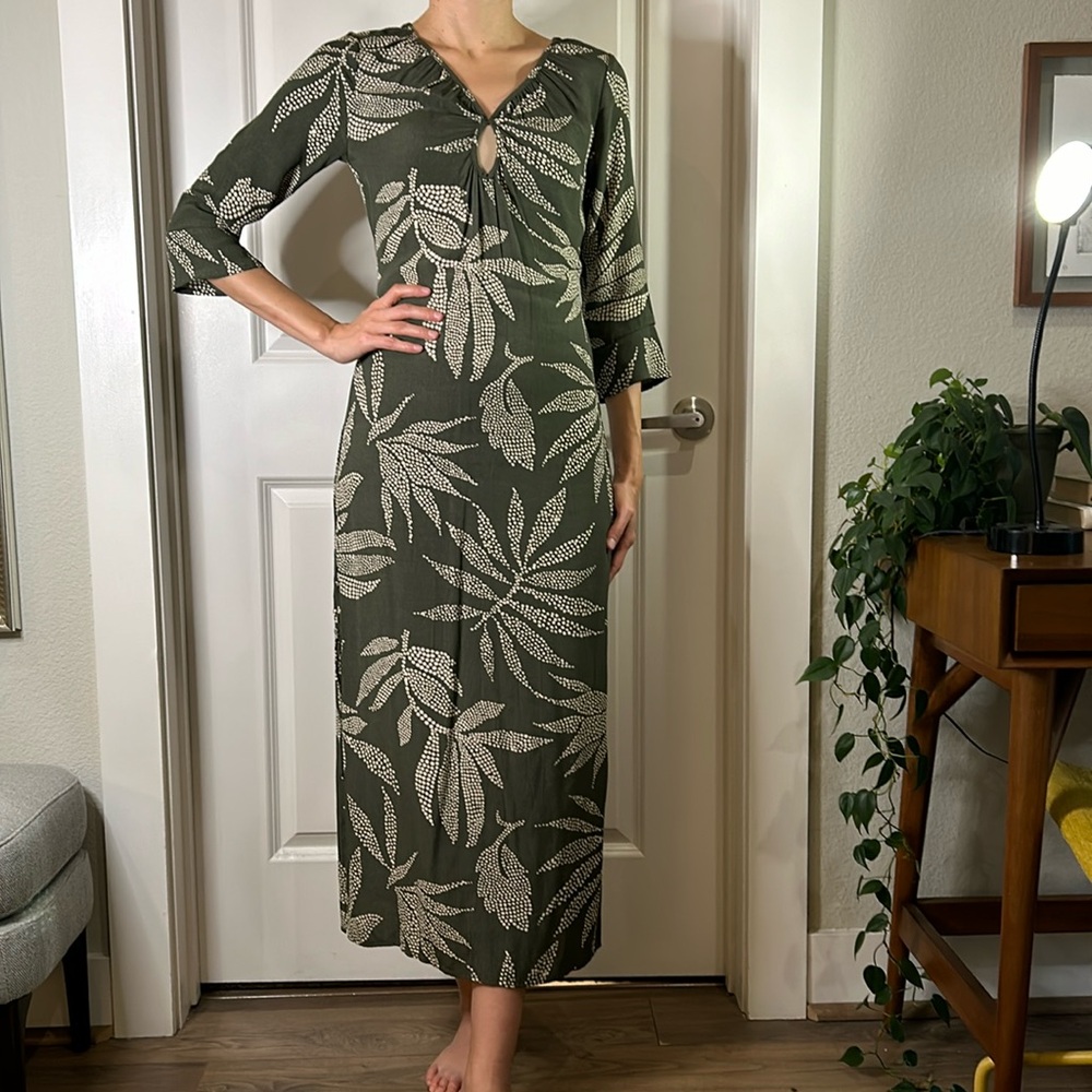 Maxi Summer Gown Size S 3/4 sleeve